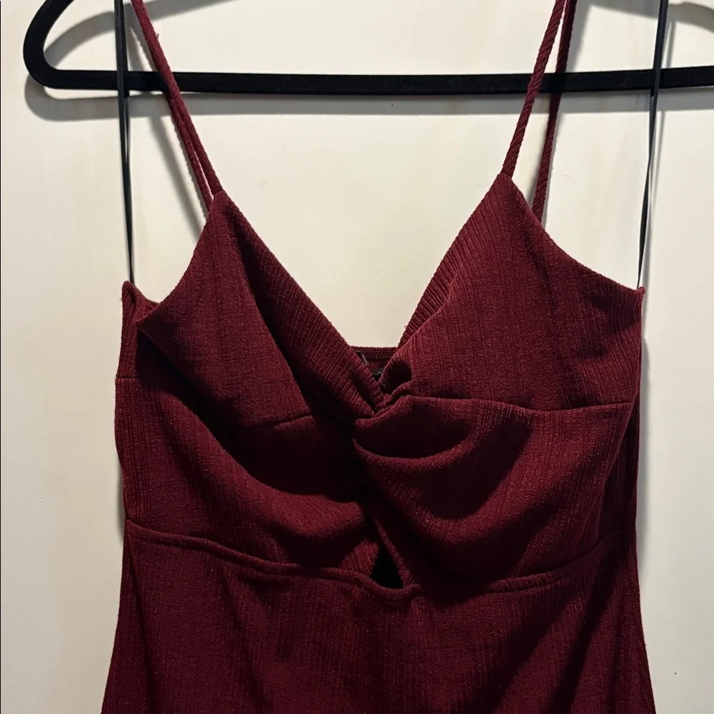 Guess chic burgundy